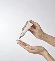 Пілінг для шкіри голови La'dor Scalp Scaling Spa Ampoule, 15 мл - мініатюра 3