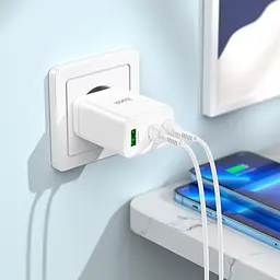 Адаптер мережевий HOCO Type-C to Lightning cabel Start three-port charger N33 білий - мініатюра 7