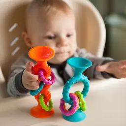 Прорізувач-брязкальце на присосках Fat Brain Toys pipSquigz Loops помаранчевий (F165ML) - мініатюра 4