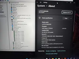 Ноутбук Lenovo LOQ 15ARP9 (83JC00LYUS) - мініатюра 2