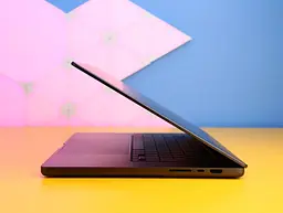 Ноутбук Apple MacBook Pro 16'' M5 Max 36/2TB Space Black 2026 (MGED4) Б/У [175839] - мініатюра 2