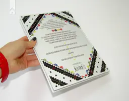 Українська вишиванка. Мальовничі узори, мотиви, схеми крою - Лідія Бебешко - мініатюра 7