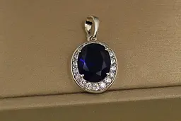 Кулон Xuping Jewelry малинки синій камінь 1.7 см сріблястий