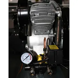 Компресор виского тиску ремінний GTM KCJ2070-100L (100 л, 320 л/хв, 2.2 кВт, 220-240 В) - мініатюра 3