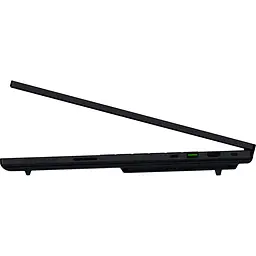 Ігровий ноутбук RAZER Blade 18 (RZ09-05298ER3), Intel Core 9 275HX до 5.4 ГГц, 18" UHD+, 32 ГБ, SSD 1 ТБ, NVIDIA GeForce RTX 5070 Ti 12 ГБ, Windows 11 Home - мініатюра 6