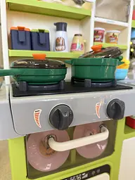 Велика дитяча ігрова кухня з підсвіткою та парою Кухонний ігровий набір з духовкою, плитою та аксесуарами 66 деталей - мініатюра 9