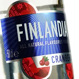 Горілка Finlandia Cranberry 37.5% 0.5 л (47723) - мініатюра 6