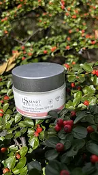 Денний крем для обличчя, проти гіперпігментації Smart4Derma Illumination SPF 35 зі екстрактом маргаритки,50 мл - мініатюра 3