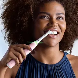Зубна електрощітка Braun Oral-B iO Series 3 iOG3.1A6.0 Blush Pink - мініатюра 6