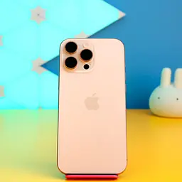 Смартфон Apple iPhone 16 Pro Max 256 ГБ пустельний титан (MYWX3) б/в [175257]
