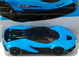 Базова машинка Hot Wheels Exoticars McLaren W1 блакитна (5785) JJJ39-N521 - мініатюра 2