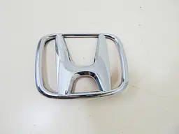 Емблема решітки задня для Honda Хром 98х81 мм Пластик (на скотчі та 2 вусики) (Завод) - мініатюра 3