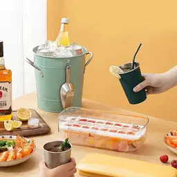 Форма для льоду силіконова, з контейнером і кришкою, блакитна - мініатюра 6