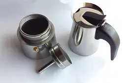 Кавоварка гейзерна Bohmann BH-9509 450 мл - мініатюра 4