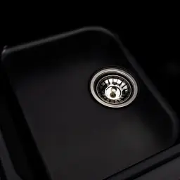 Кухонна мийка Platinum 7950 Equatoria гранітна глянцева з кріпленням 79x50 см чорна (000035799) - мініатюра 4