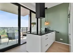 Витяжка Berg Karbon Isola Black (KAROWPRSBK4001) - мініатюра 2