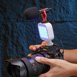Відеосвітло Ulanzi Vijim U60 RGB Video Light White (L026GBW1 U60 RGB) (L026GBW1) - мініатюра 4
