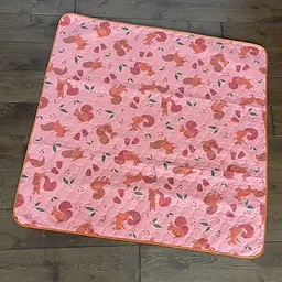 Багаторазова пелюшка Pelushka Squirells 105х105 см