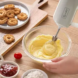 Портативний бездротовий міксер для яєць Egg Whisk, Kitchen Master 85580 - мініатюра 4