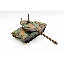 Дерев'яний 3D конструктор PuzzleOk Танк Леопард 206-0260, 206 деталей - мініатюра 2