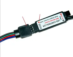 Світлодіодна LED стрічки з пультом чорна на 2м RGB - мініатюра 7