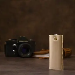 Ключниця з натуральної шкіри Grande Pelle 11390 бежевий - мініатюра 9