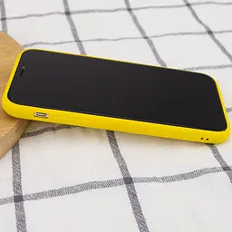 Шкіряний чохол Xshield для Apple iPhone 14 Pro Max 6.7" Жовтий / Yellow - мініатюра 4