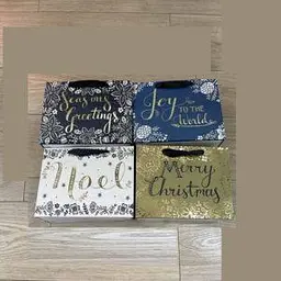Новорічний паперовий пакет M "Happy Holidays" 31×25×12 см для подарунків (R91139-M) в асортименті