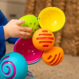 Сенсорна іграшка-сортер Fat Brain Toys Oombee Ball (F230ML) - мініатюра 5