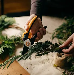 Площинний секатор Fiskars Solid P341 (1057164) - мініатюра 3