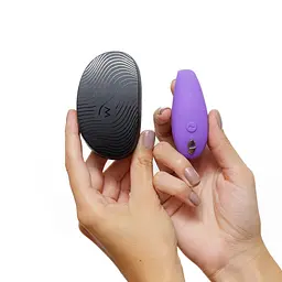 Смарт-вібратор для пар We-Vibe Sync GO Light Purple, тревел-кейс - мініатюра 12