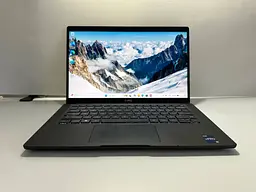 Ноутбук Dell Latitude 7330 13.3" (i7-1265U / 16GB / SSD 256GB / 1920х1080 IPS Touch) Refurbished - мініатюра 2