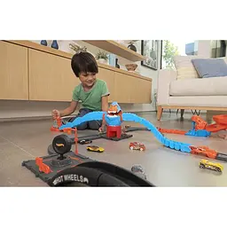 Ігровий набір Hot Wheels Порятунок від горили Небезпечні істоти (HDR30) - мініатюра 11