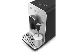 Кавомашина автоматична Smeg BCC12BLMEU - мініатюра 2