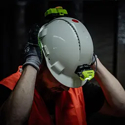 Ліхтар наголовний Mactronic Ultimo X1000 1000 Lm Жовтий - мініатюра 9