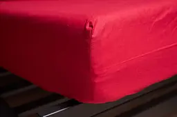 Простирадло на резинці Moon&Star Cherry Red Бязь Gold Люкс 90х190х20 см