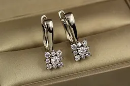 Сережки Xuping Jewelry сором'язливість 2.1 см сріблясті