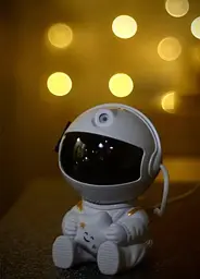 Нічник-проектор зоряного неба Астронавт Farraray mini дитячий обертання на 360 Білий - мініатюра 5