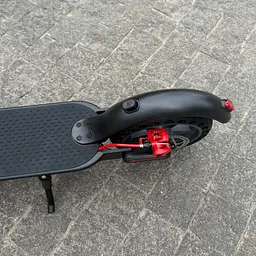 Електросамокат GIANT M365 PRO 500W 10.4Ah чорний , складний з перфорацією колес (2025 рік) - мініатюра 12