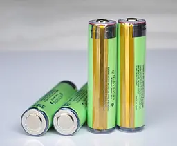 Захищений акумулятор Panasonic NCR18650B Li-Ion 3400 mAh Оригінал - мініатюра 2