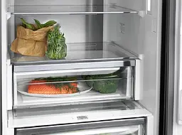 Холодильник Electrolux холодильне відділення 244 л морозильне відділення 94 л А+ NF (RNT7ME34K1) - мініатюра 3