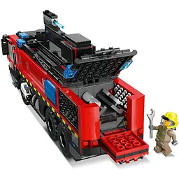 Конструктор LEGO City Пожежна вантажівка в аеропорту 691 деталь (60499) - мініатюра 4