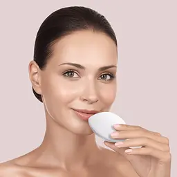 Пристрій для збільшення обʼєму губ GESKE Lip Volumizer & Booster 4 в 1 пудровий M  - мініатюра 8