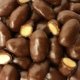 Мигдаль в чорному шоколаді, 100 г