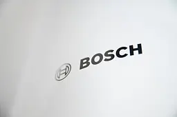 Водонагрівач Bosch Tronic 2000 50 л, 1500 Вт, "мокрий" ТЕН, вертикальний, Slim, білий (7736504520) - мініатюра 2