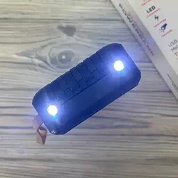 Павербанк з LED-дисплеєм та 4 вбудованими кабелями Micro-USB/Type-C/Lightning/USB TORIMA TRM-1021 20000 мАг Power bank для гаджетів Зовнішній акумулятор з ліхтарем та індикатором заряду Чорний - мініатюра 10