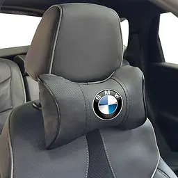 Подушка на підголівник з логотипом BMW Екошкіра 3D Кольоровий лого Чорна-Чорний кант 1 шт
