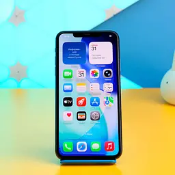 Смартфон Apple iPhone 11 Pro Max 64GB Midnight Green (MWH22) Б/В