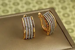 Сережки Xuping Jewelry бажання з родієм 1,8 см золотисті - мініатюра 2