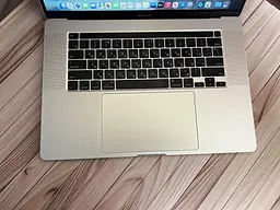 Ноутбук Apple MacBook Pro 16" 2019 i9-9880HK/64/512 (C02FV03RMD6V) Б/в - мініатюра 2